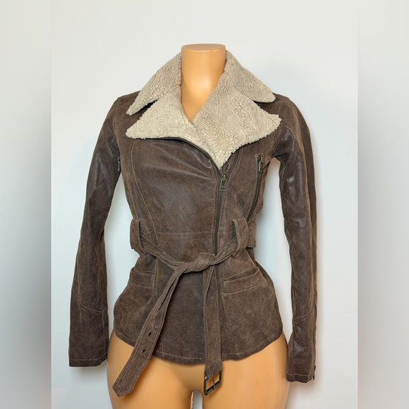 Vintage Moda International Leather Jacket with Sherpa Collar and Belted Waist